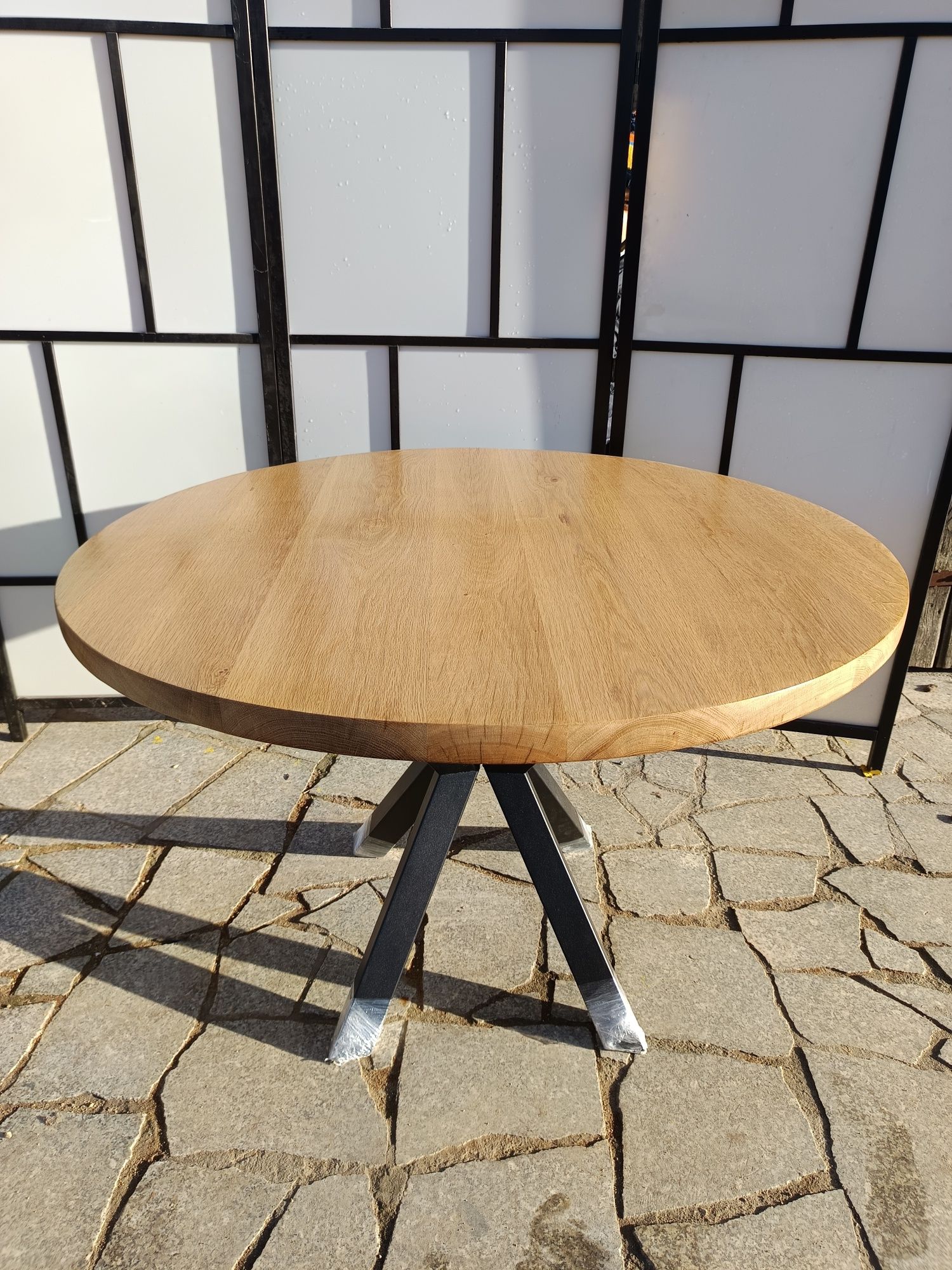Stół okrągły w stylu loft