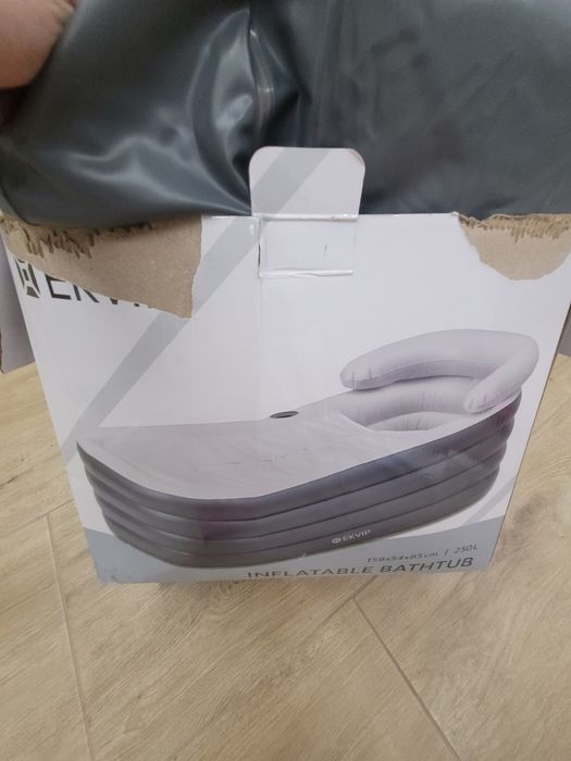 Dmuchana wanna EKVIP