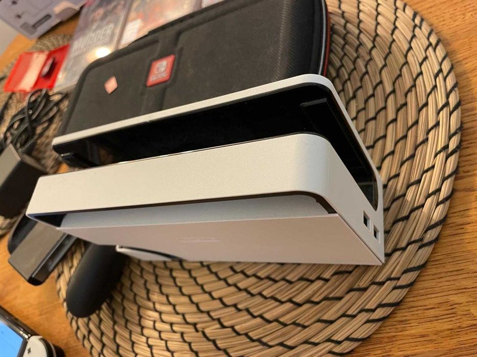 Nintendo Switch Oled - stan idealny! (gwarancja)