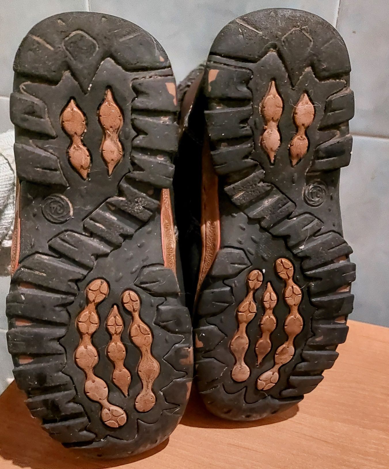 зимние детские ботинки paliment, размер 34. Состояние хорошее