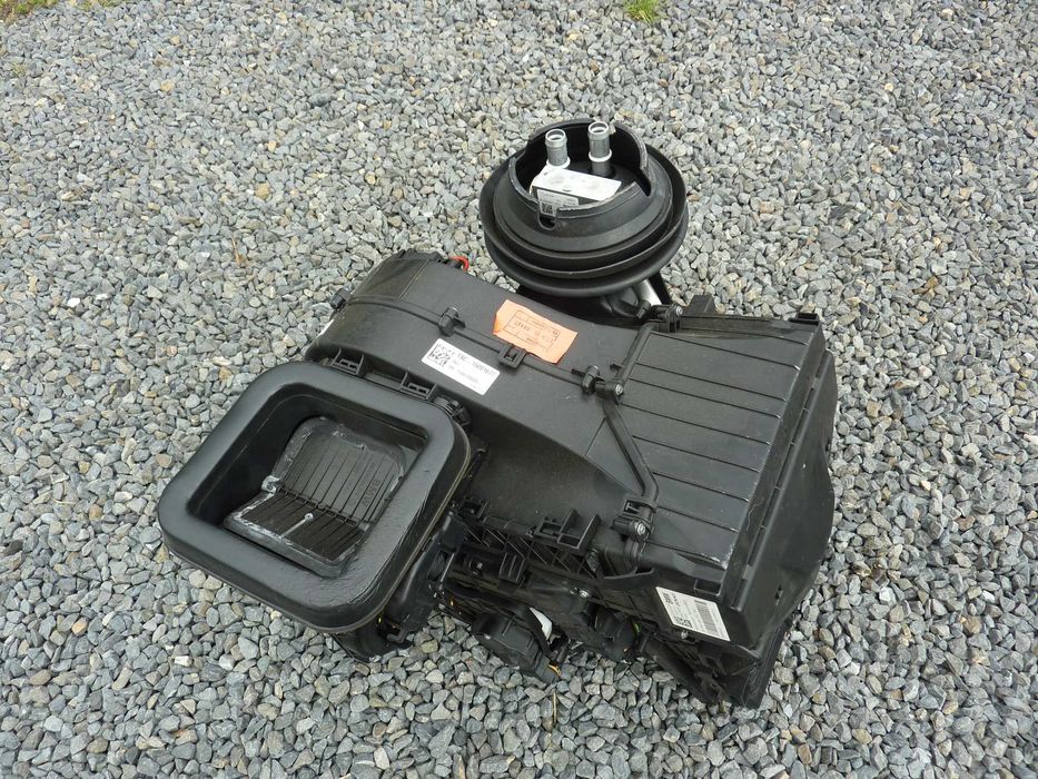 MINI F54 F55 F56 F60 nagrzewnica kompletna NOWA europa 938.3111 idealn