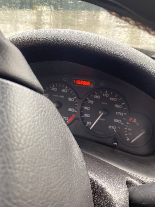 Продам пежо 206 рабочая лошадка