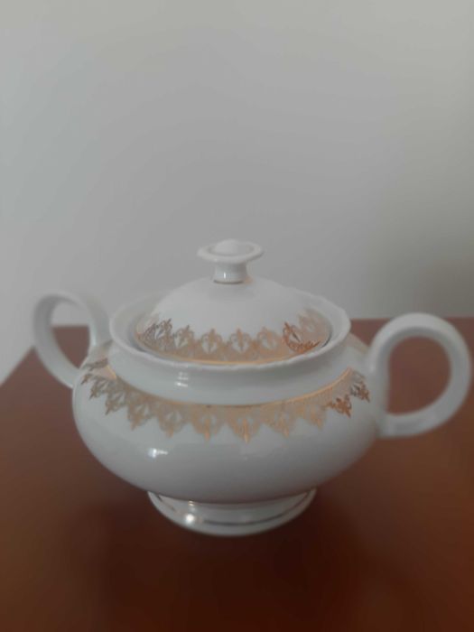 Serviço de Café VISTA ALEGRE com mais de 50 anos