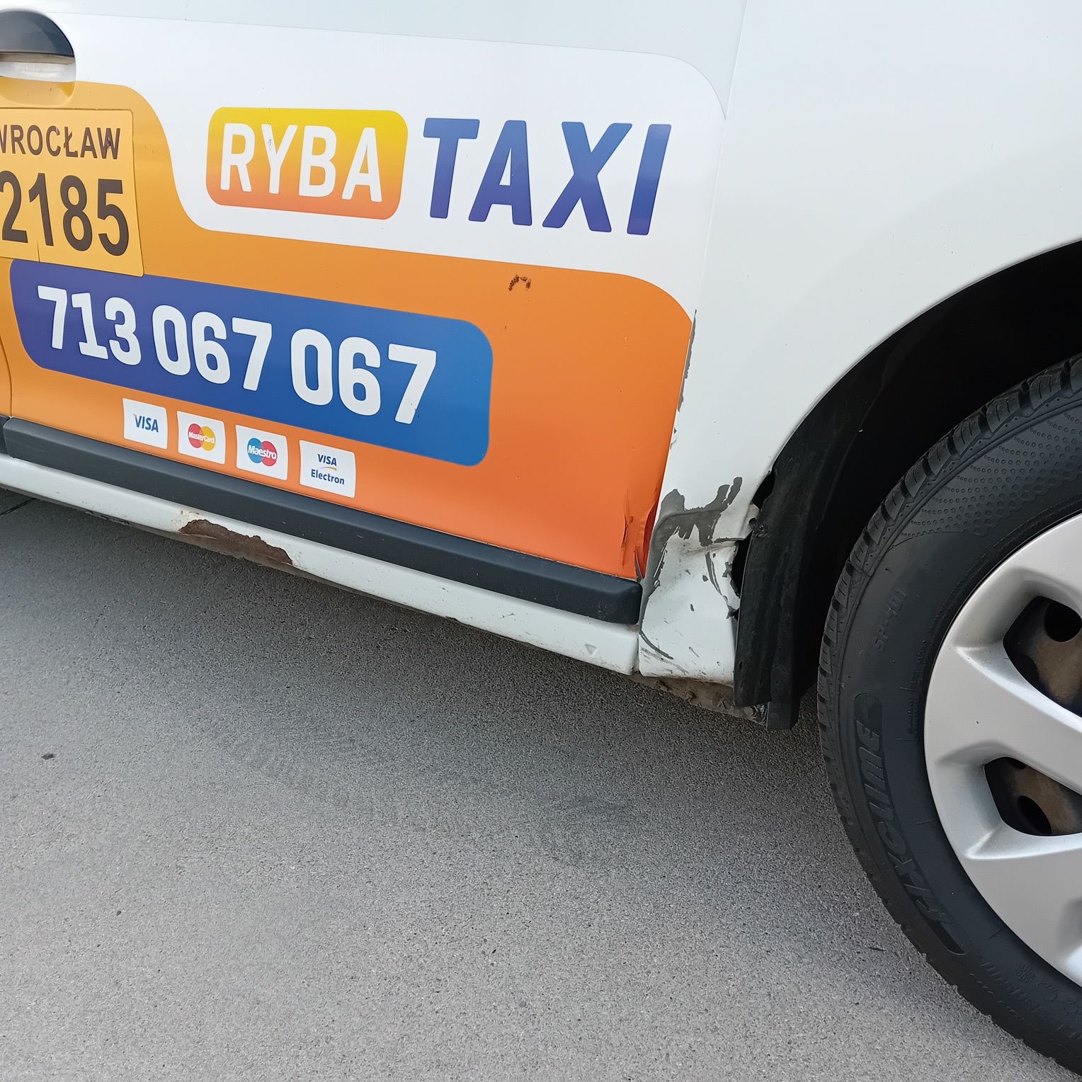 Dacia Logan MCV uszkodzony