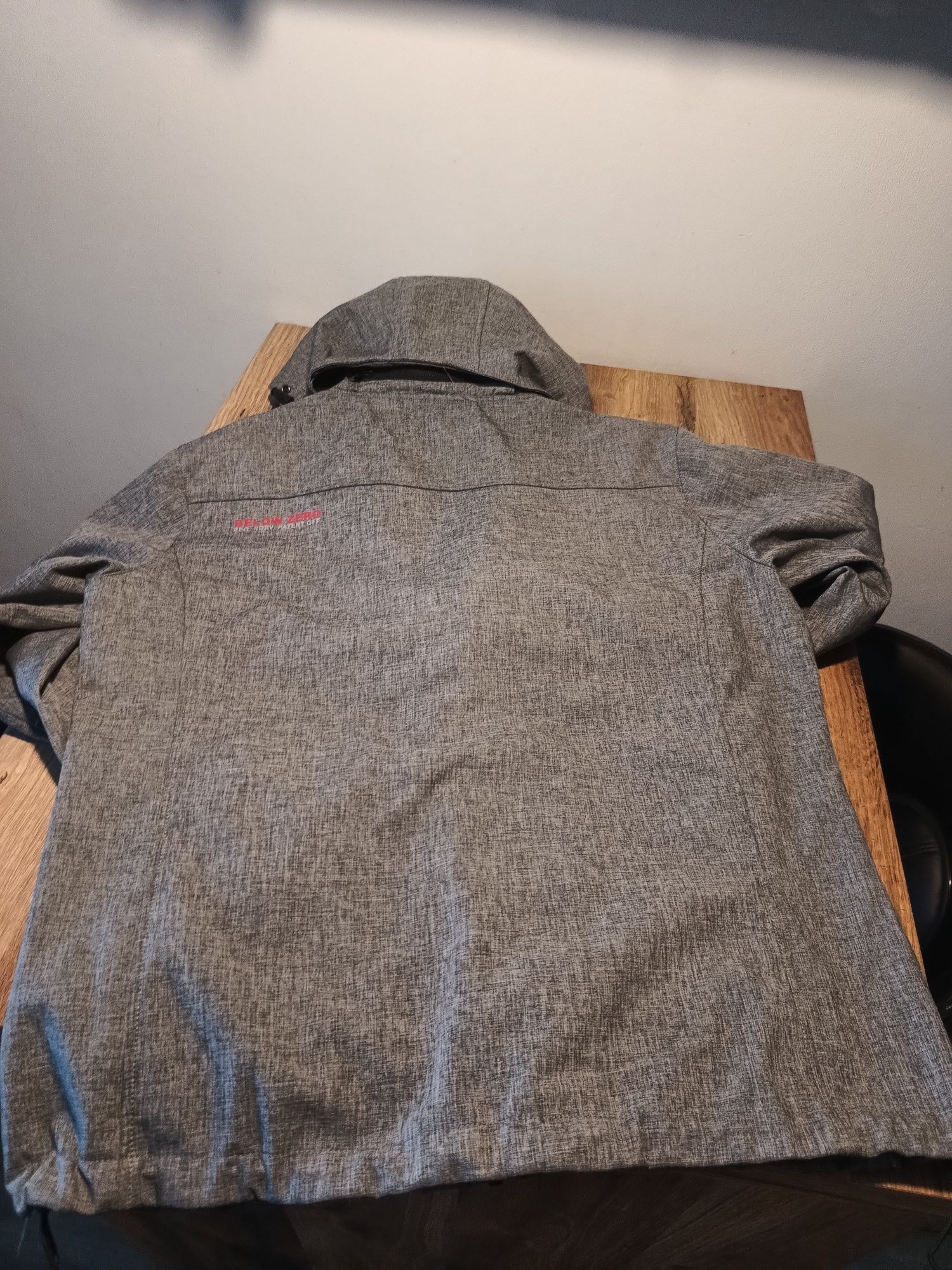 Kurtka geographical norway below zero
