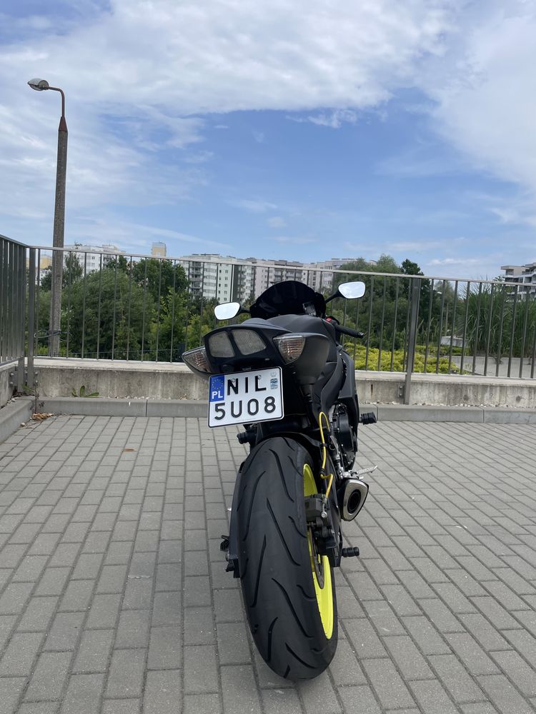 Suzuki GSX-R 600 k7