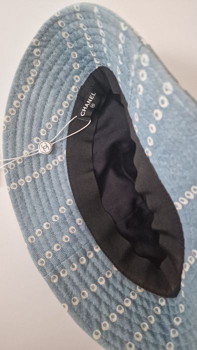 Jeansowy kapelusz Chanel