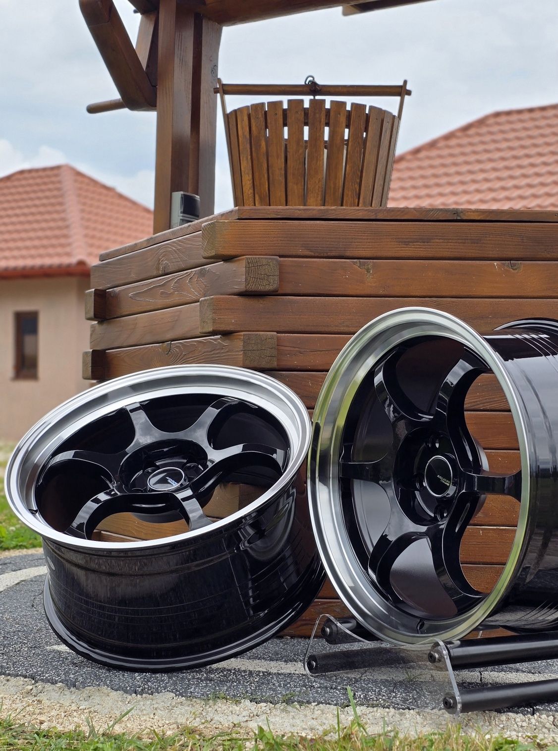 Felgi R18 5x114.3 9j Advan Racing Mazda Nissan Lexus Toyota Drift