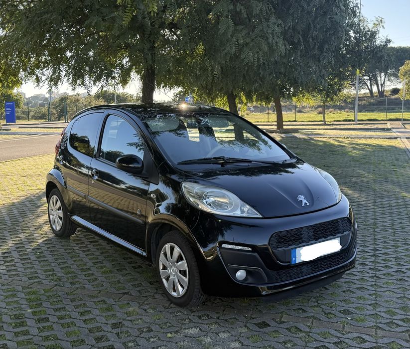 Peugeot 107 Envy 2013 – Edição Especial