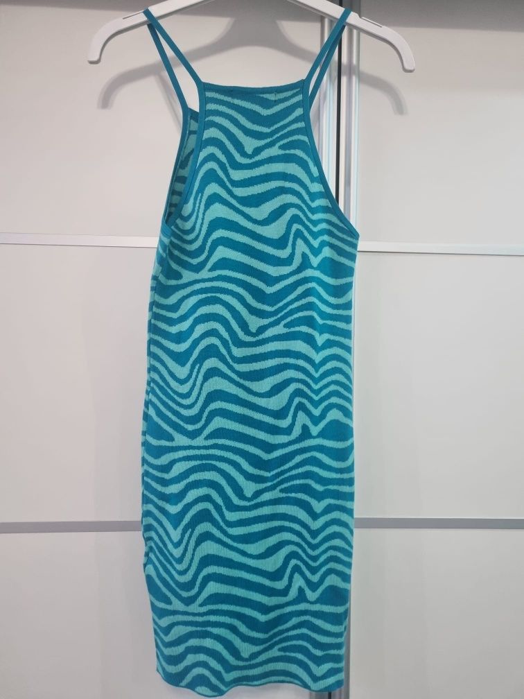 Sukienka sweterkowa niebieska turkusowa zebra missguided XS/S obcisła