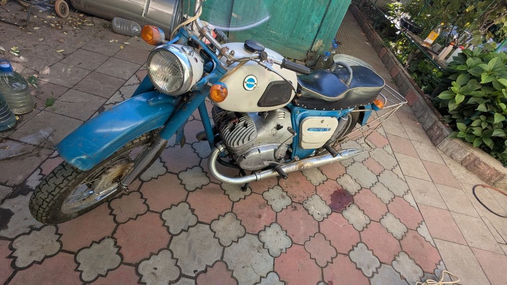 Мотоцикл ІЖ Юпітер 3