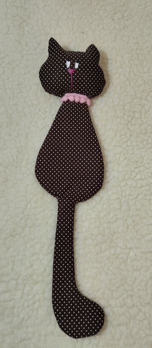 Bonecas de pano feitas a mão.