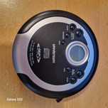 odtwarzacz MP3 disc  oraz  odtwarzacz kasetowy   ..   plus coś