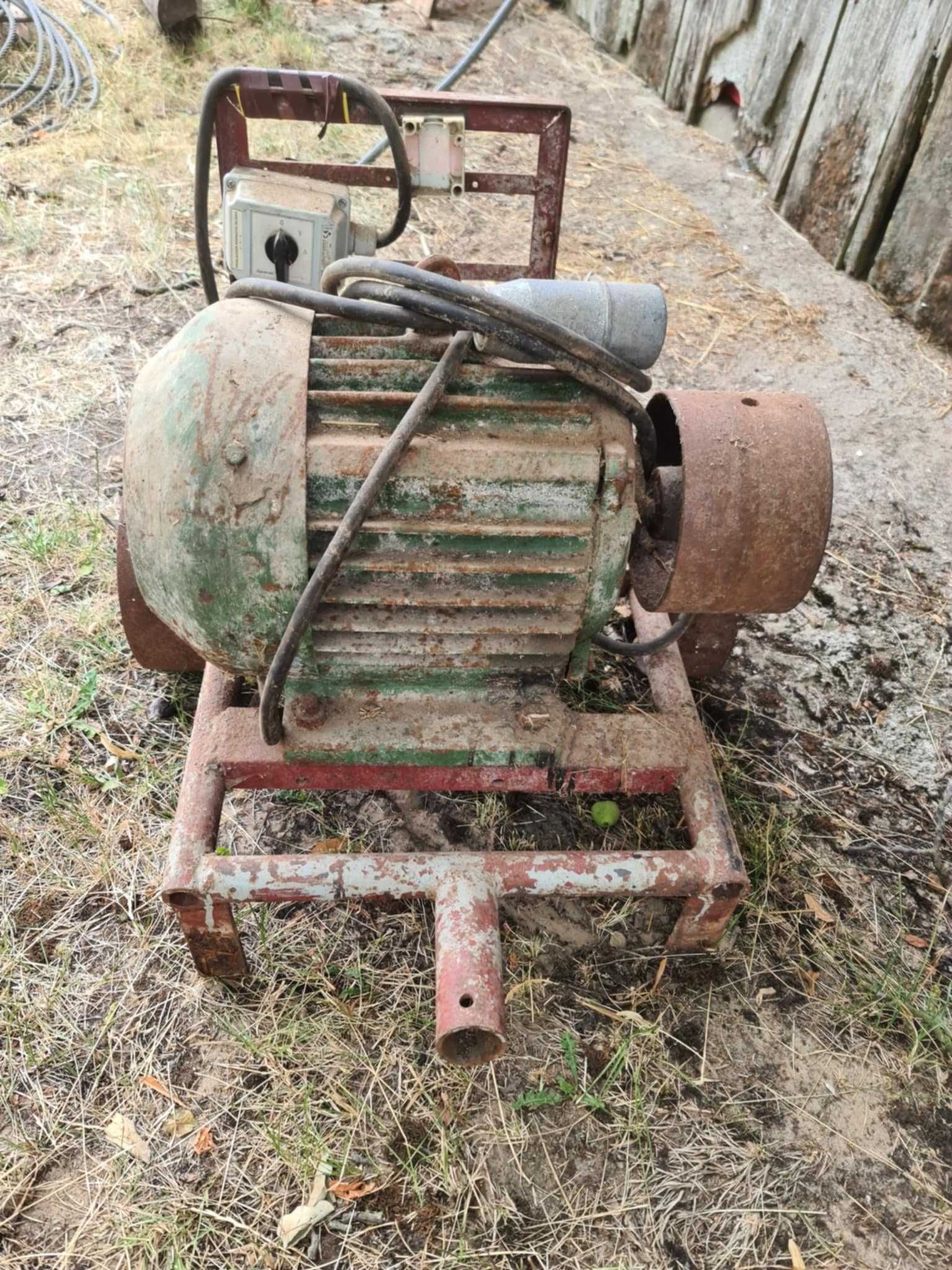 Silnik elektryczny 7 KW na wózku