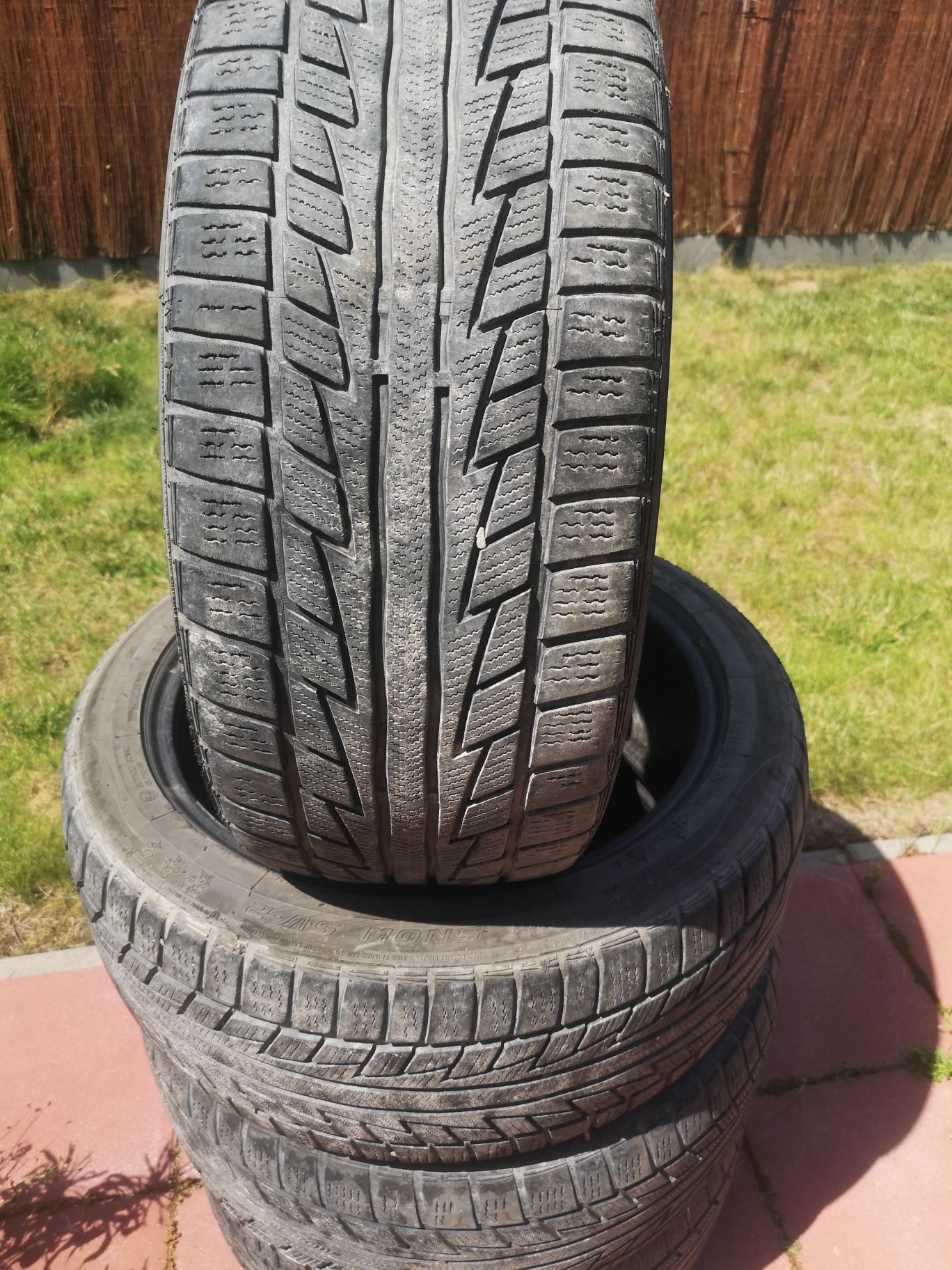 Opony 4szt Nankang SV-2 zimowa 235/45 R18 98V XL M+S
