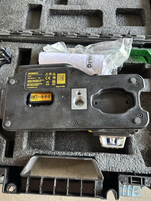DeWALT  laser DCE089G18