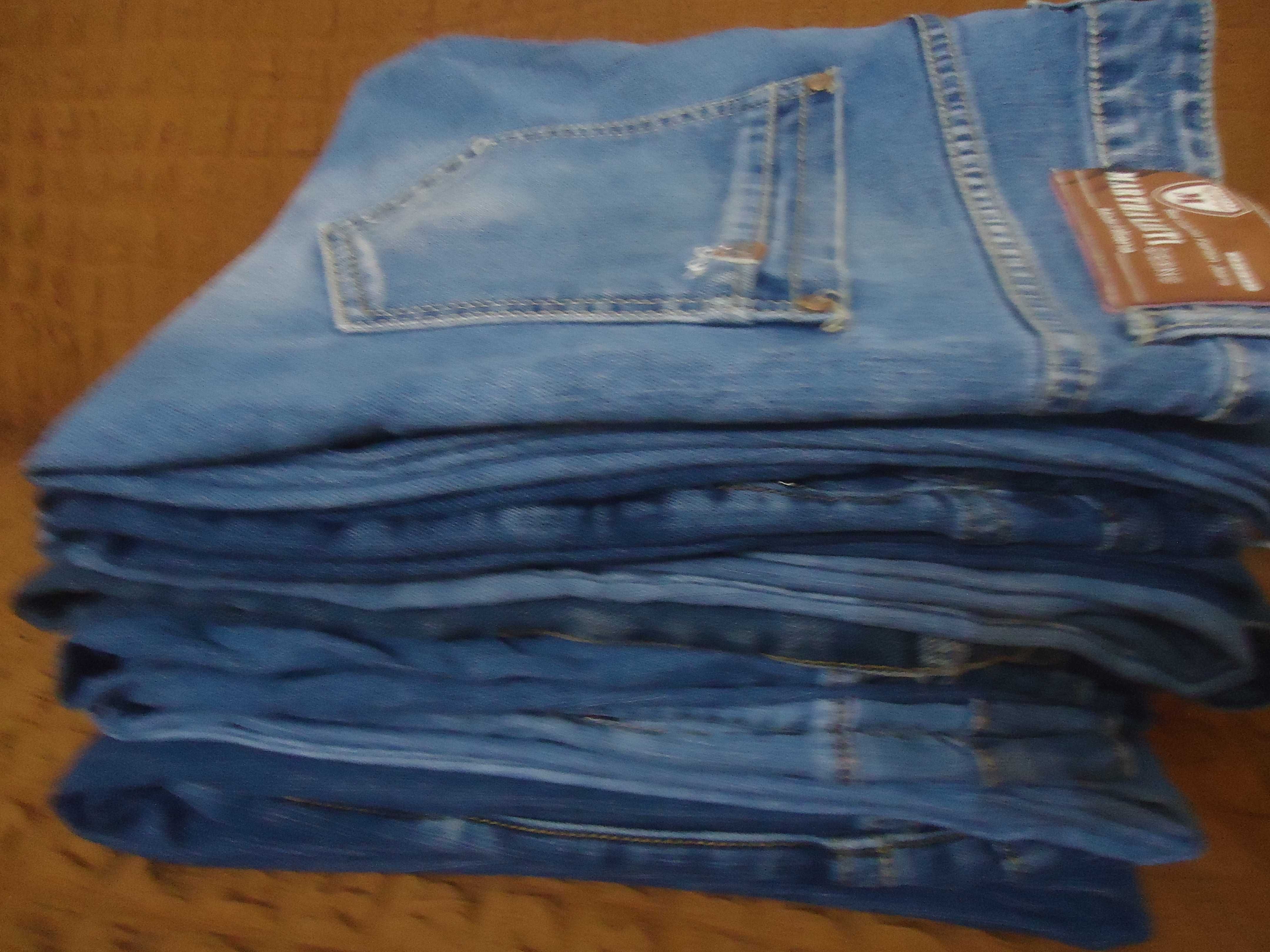 мужские брюки джины синие и чёрные от 48 до 54