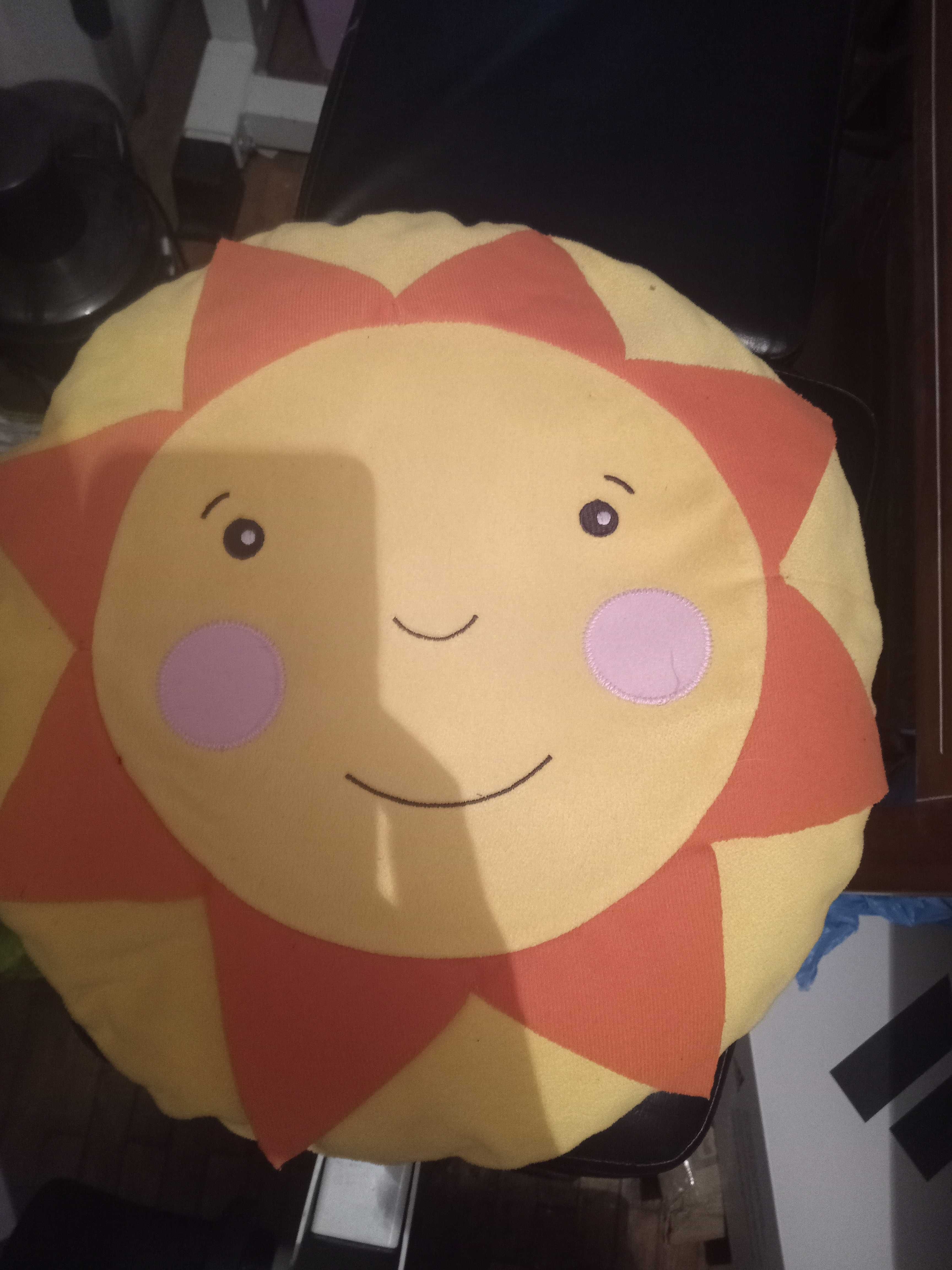 Poduszka dla dzieci słoneczko