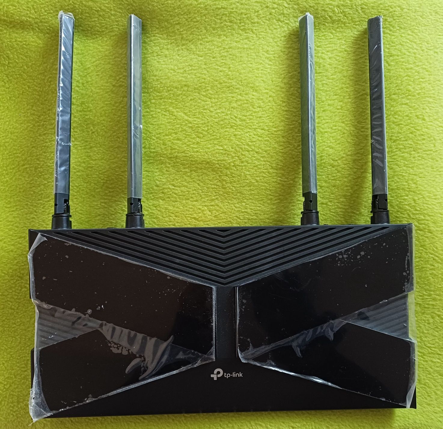 Wi-Fi роутер 6 tp-link. Archer AX20, з ШІ видкістю до 1,8 Гбіт/с.