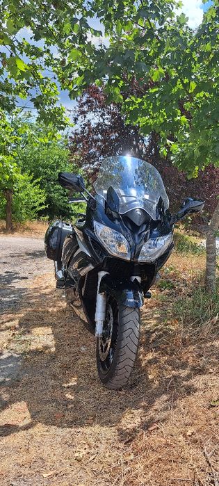 Vendo yamaha FJR 1300 excelente estado