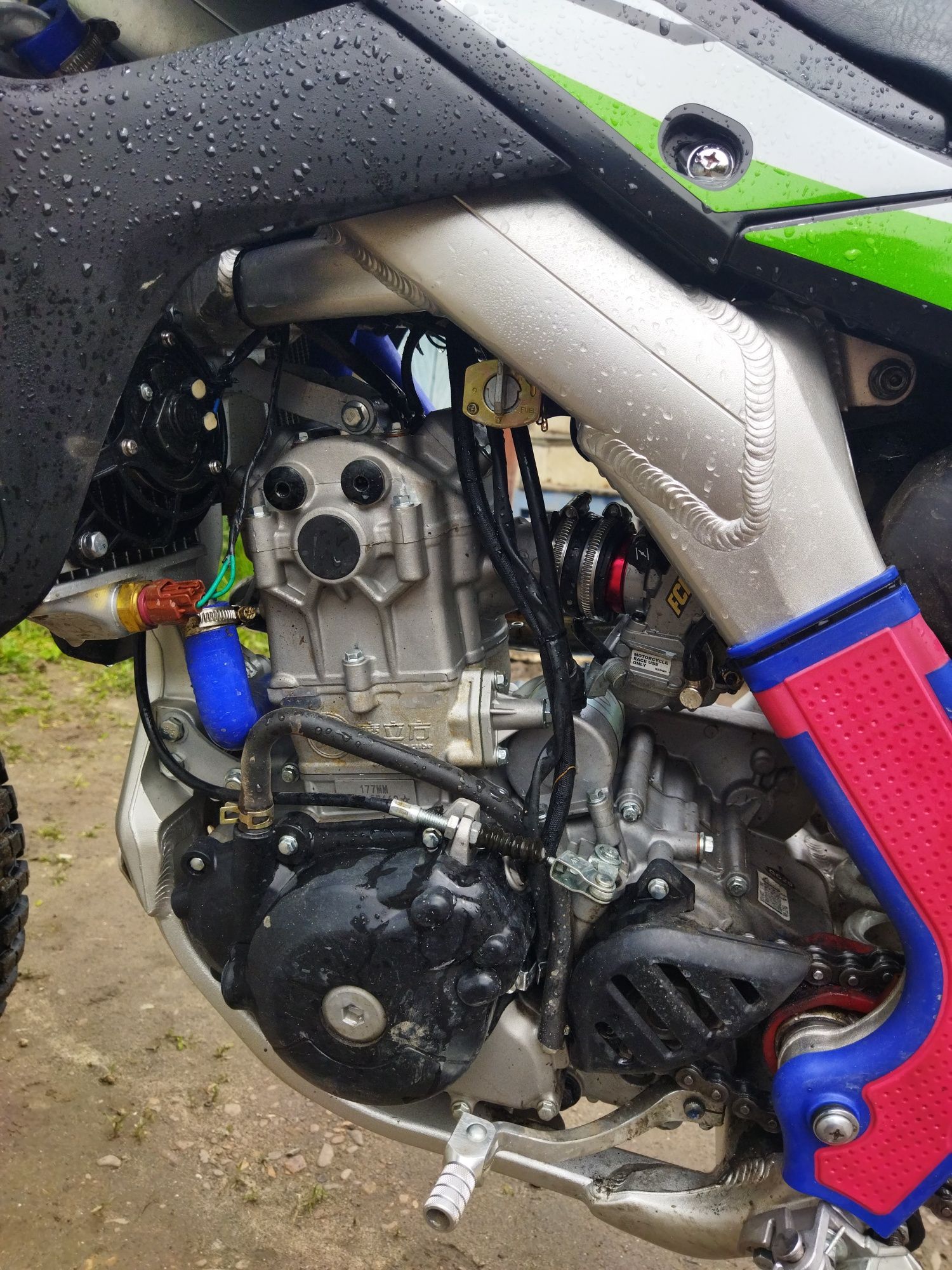 Продаю мотоцикл Sokmoto CRF 300