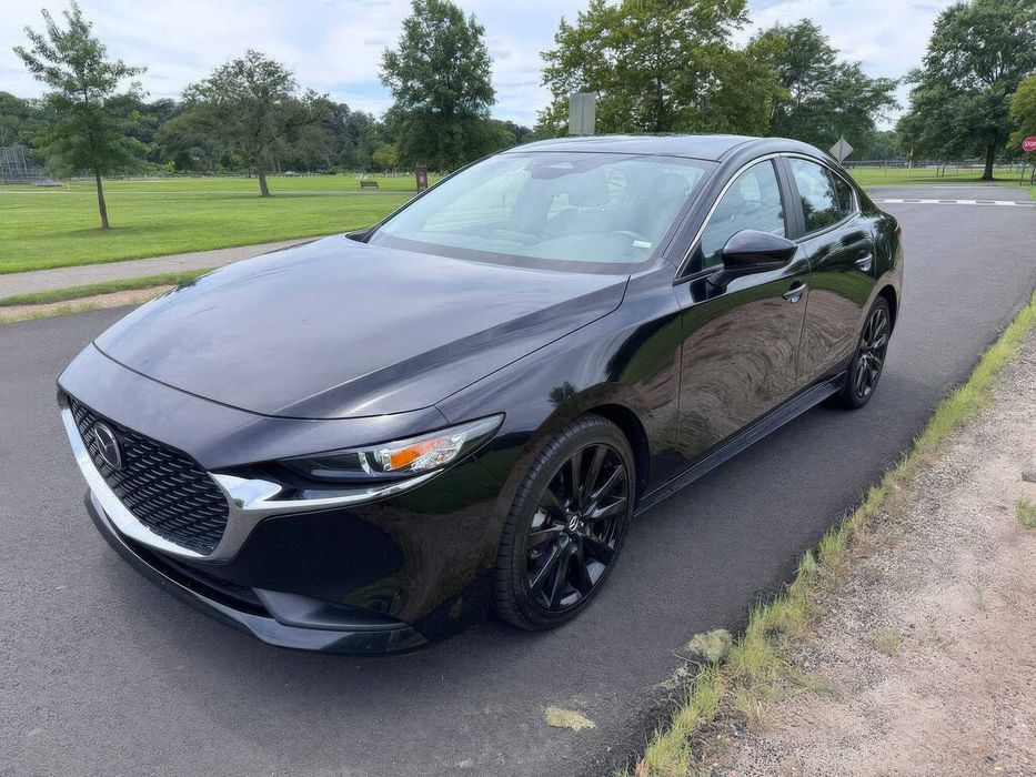 Mazda 3 S Select Sport      2024