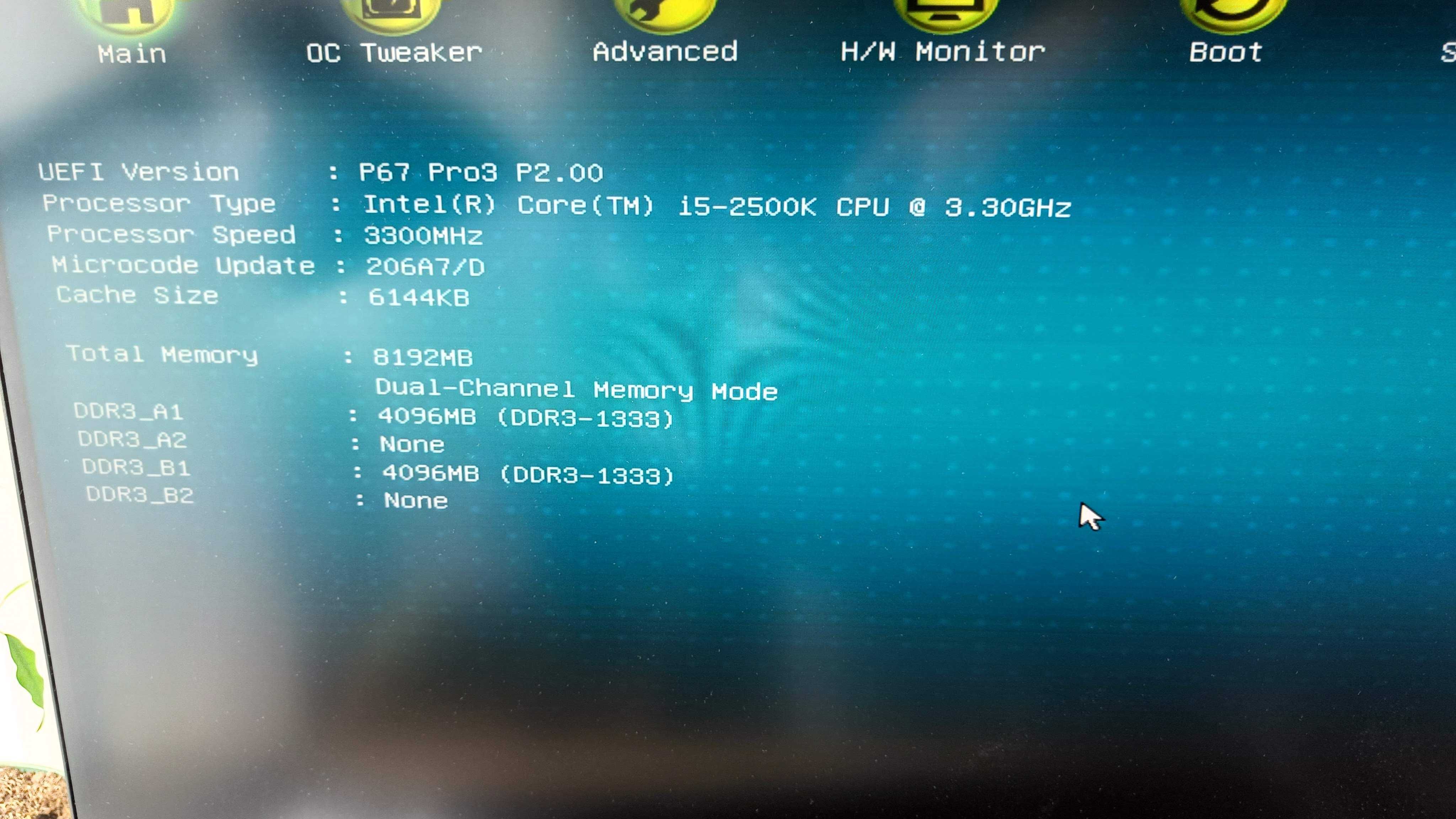 Komputer 2500k, N570Ti 4x4GB 1333MHz, SSD 512
