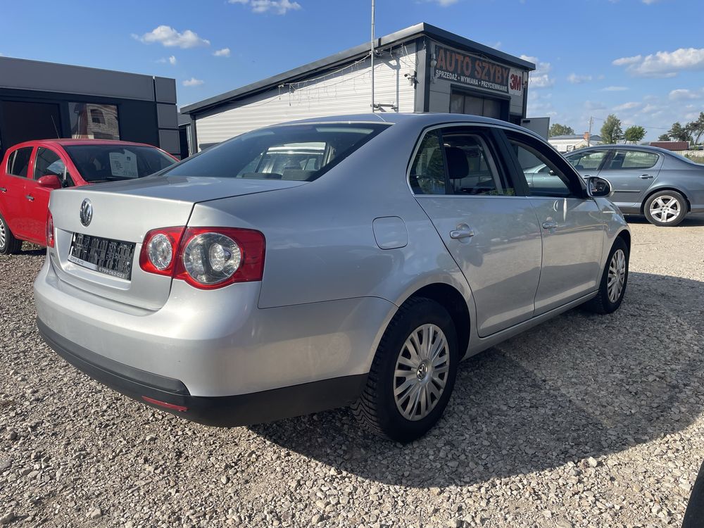 1.6 mpi 102km Holandia/Serwisowany/Zadbany