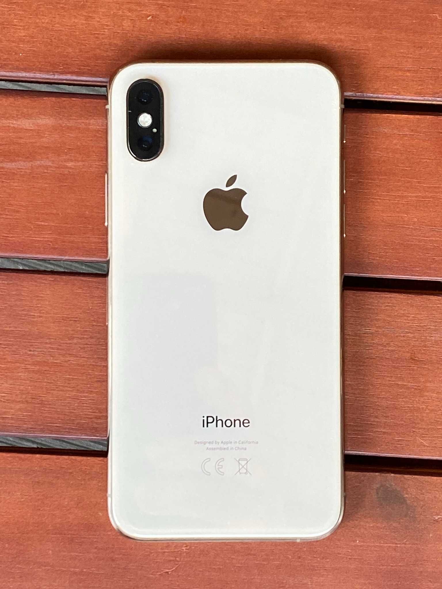 iPhone XS na części