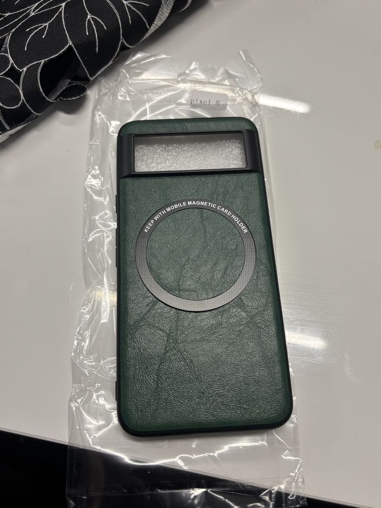 Etui do telefonòw mix