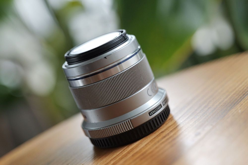 Obiektyw Olympus M.ZUIKO DIGITAL 45mm f/1.8