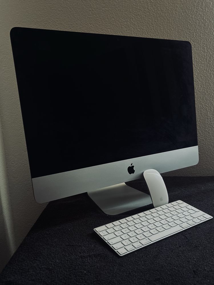 iMac 21.5″ cinza