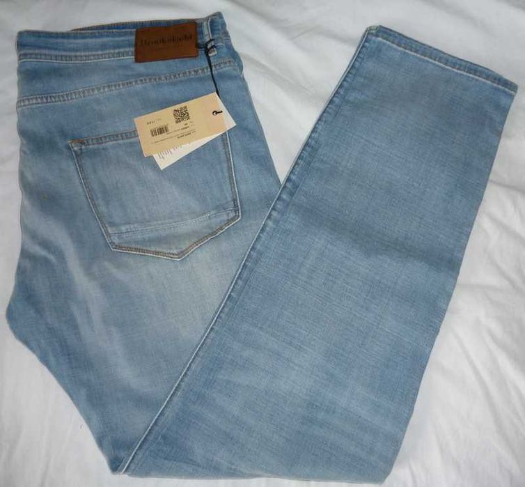 Jeans novas italianas Brooksfield 50