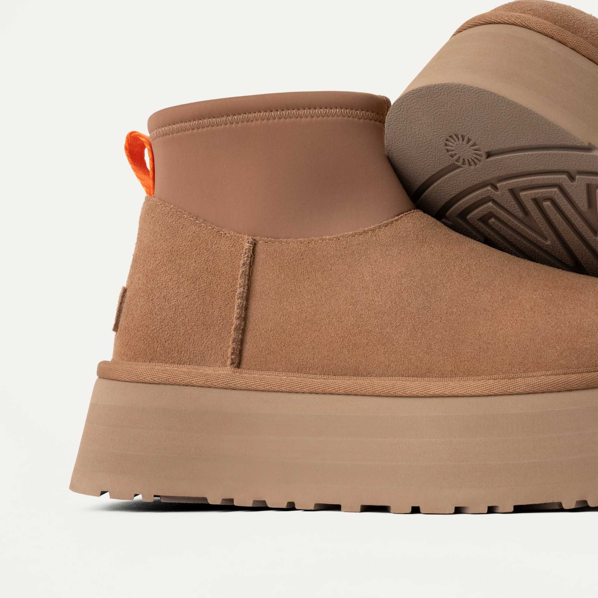 Черевики UGG Classic Mini Dipper Boot Chestnut