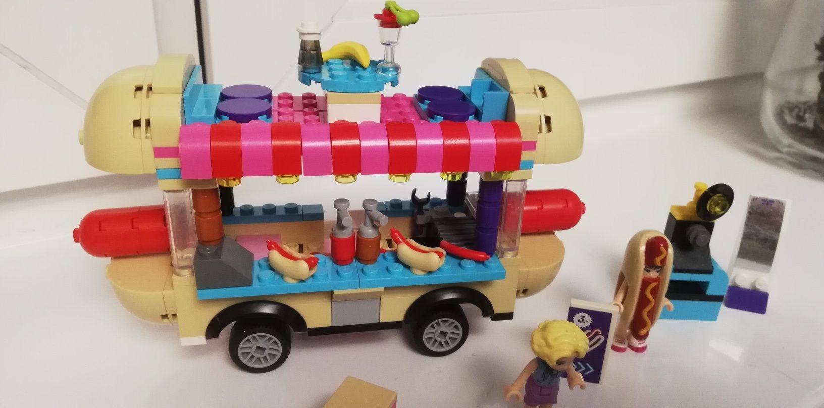 Okazja! Lego friends 41129 furgonetka z hod dodam w parku rozrywki
