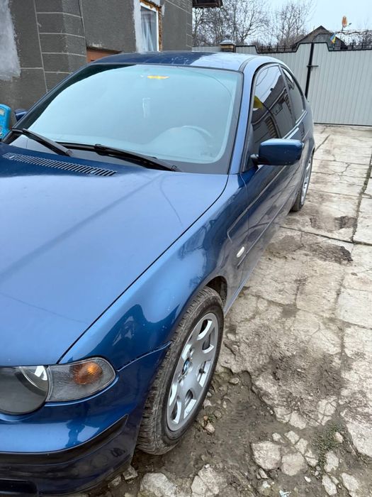 BMW E46 компак 2.0 бензина
