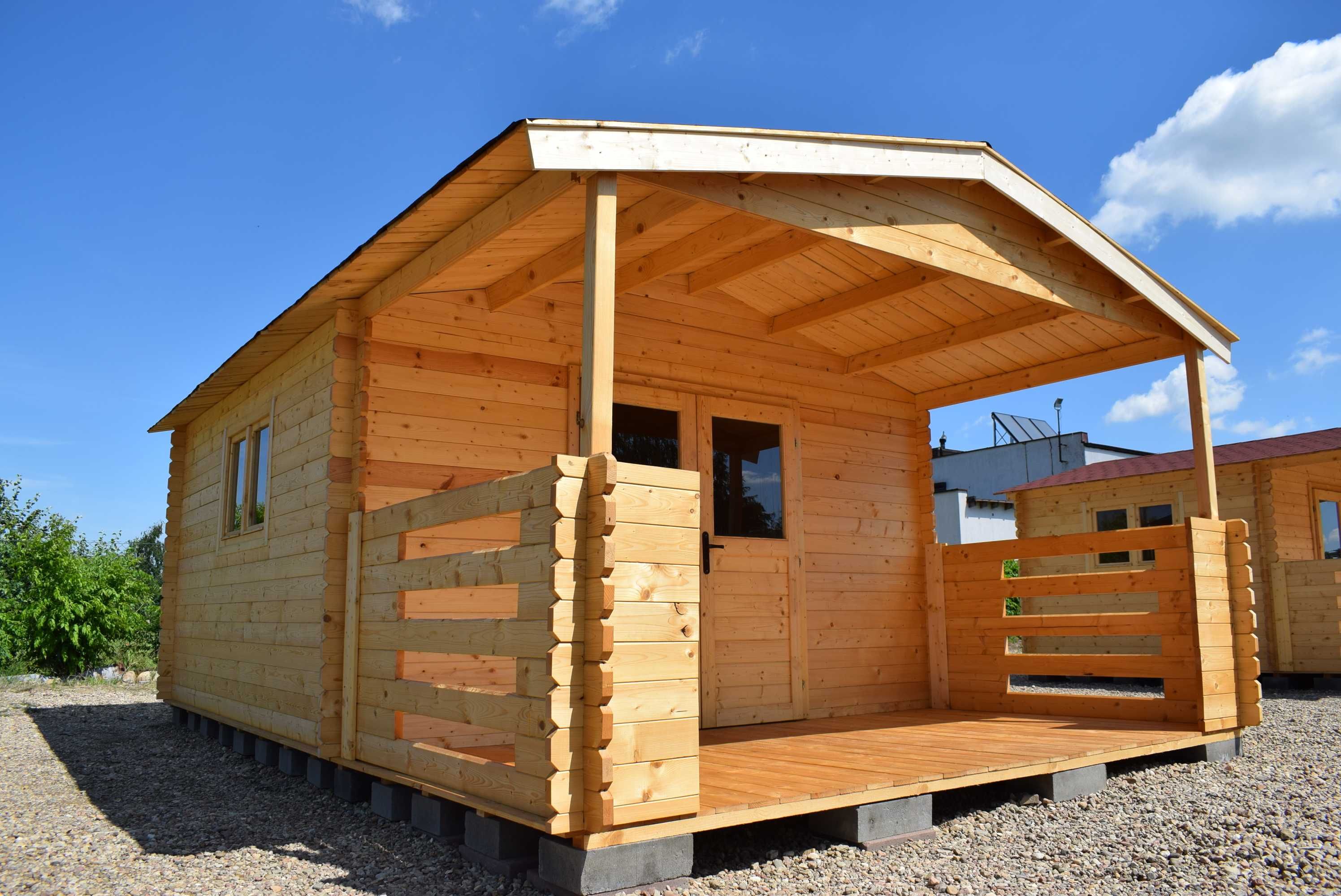 OD ręki PIĘKNY domek drewniany LETNISKOWY z tarasem*6x4*24m2*bal 34 mm