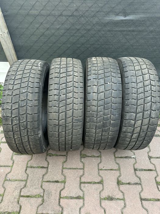 Opony zimowe Vredestein 2022r. 225/65R16C Bus