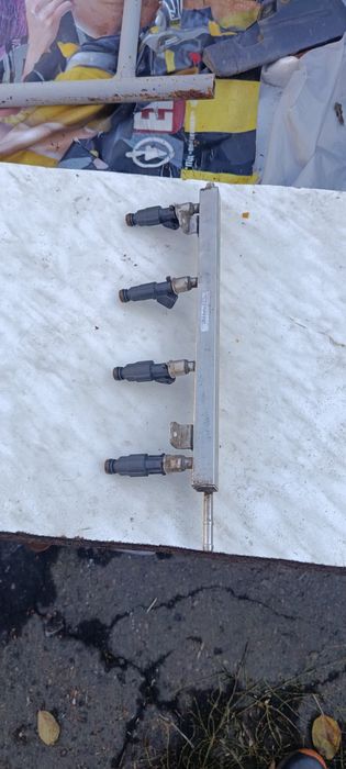 Топливна бензинова Форсунки на Чері Тіго 1.6-1.8