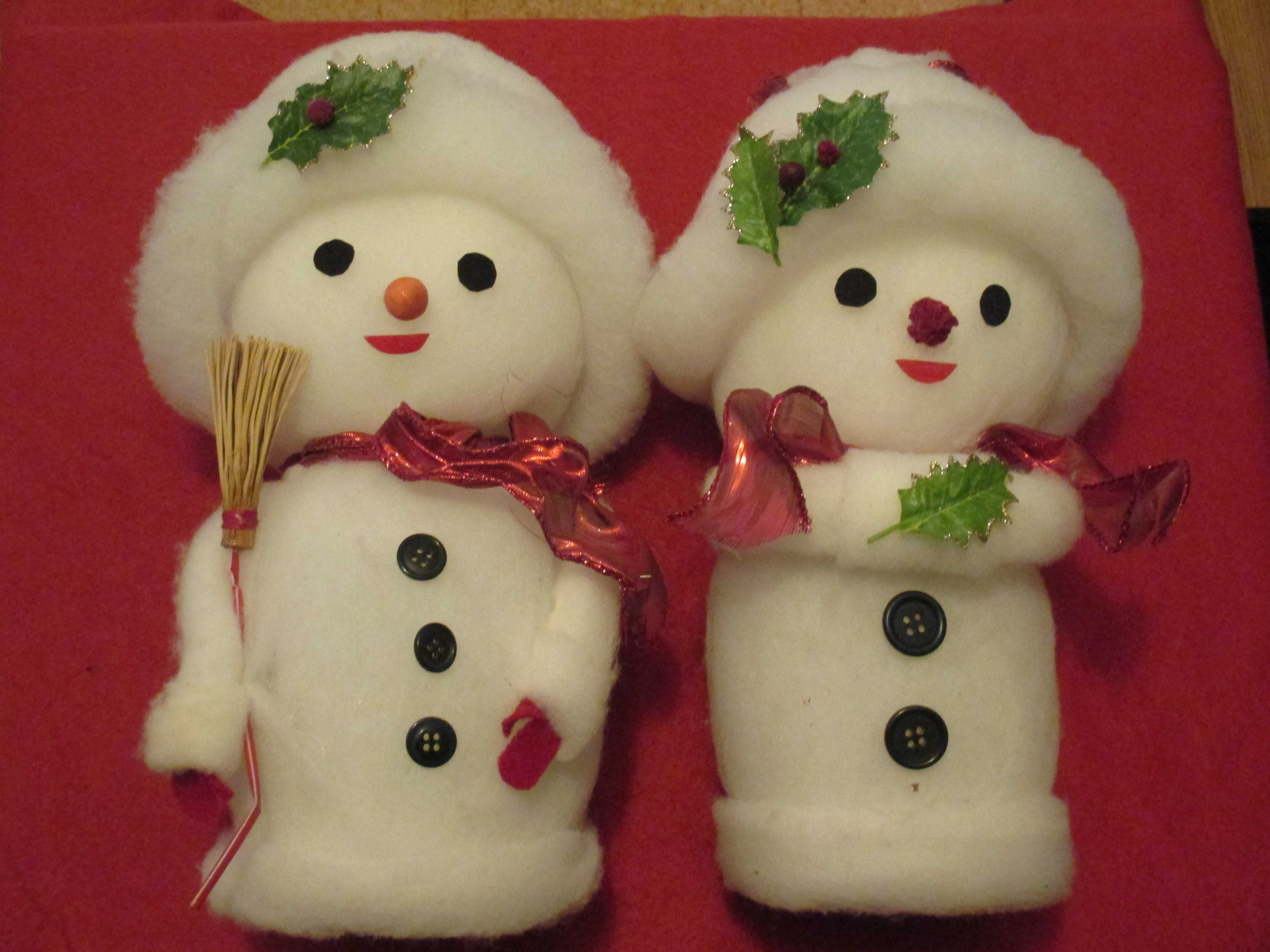 Conjunto de dois bonecos de neve