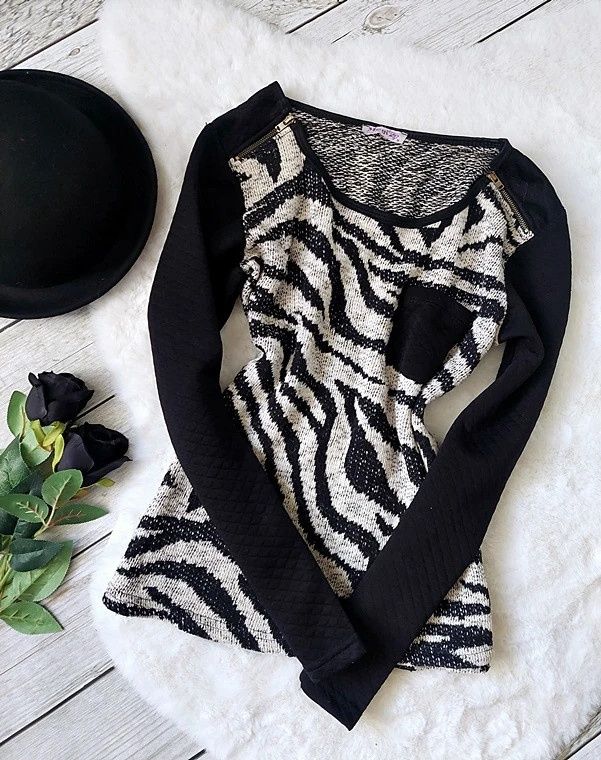 Bluza Sweter 2w1 Zebra Pikowane Rękawy Zwierzęcy Print Zip Wiskoza S M