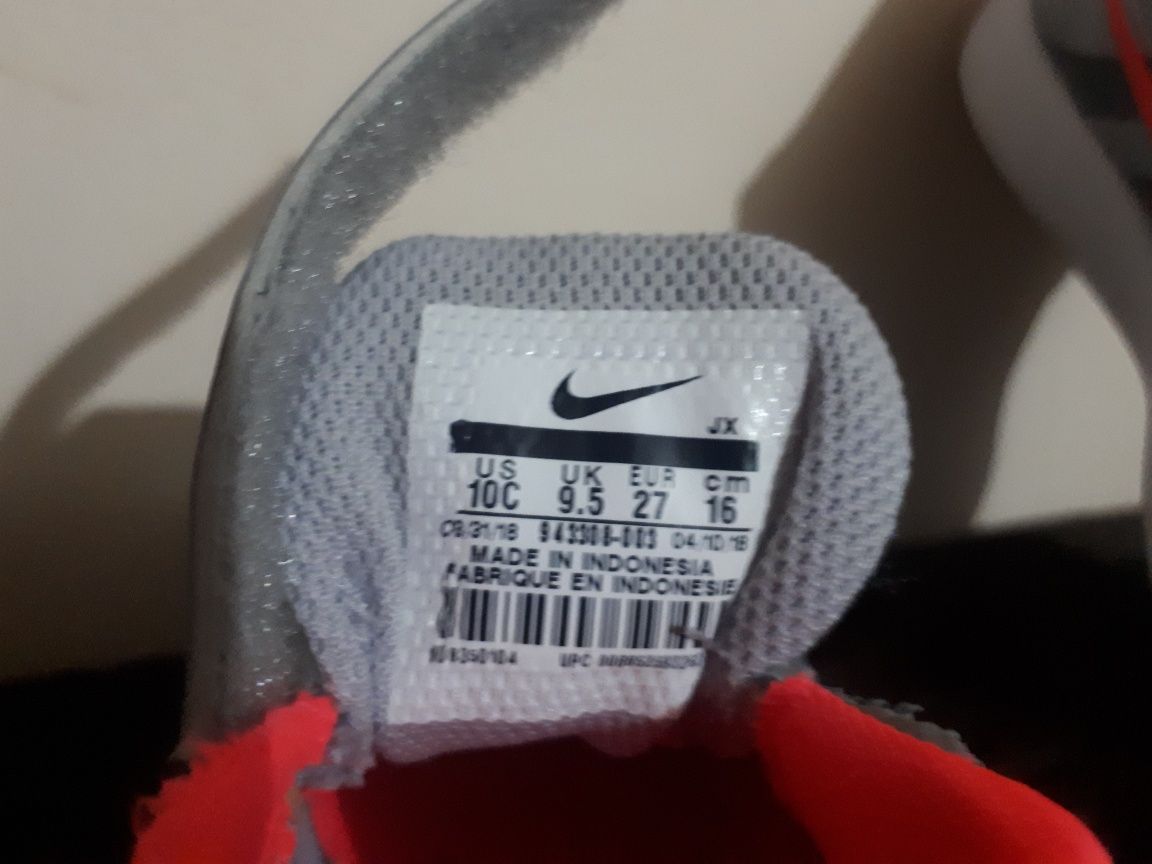 Tênis " Nike" Originais N°27