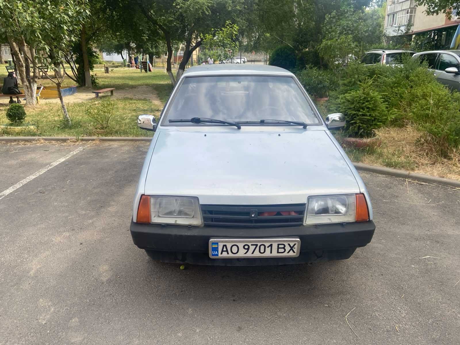Lada samara. 21099