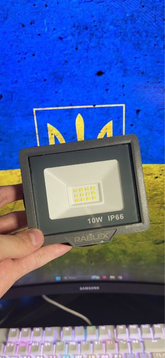 Розпродаж! Прожекторів RABLEX