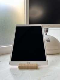 iPad Pro 10.5 64Gb Rose Gold WiFi Гарний Стан Без засвітів та ремонтів