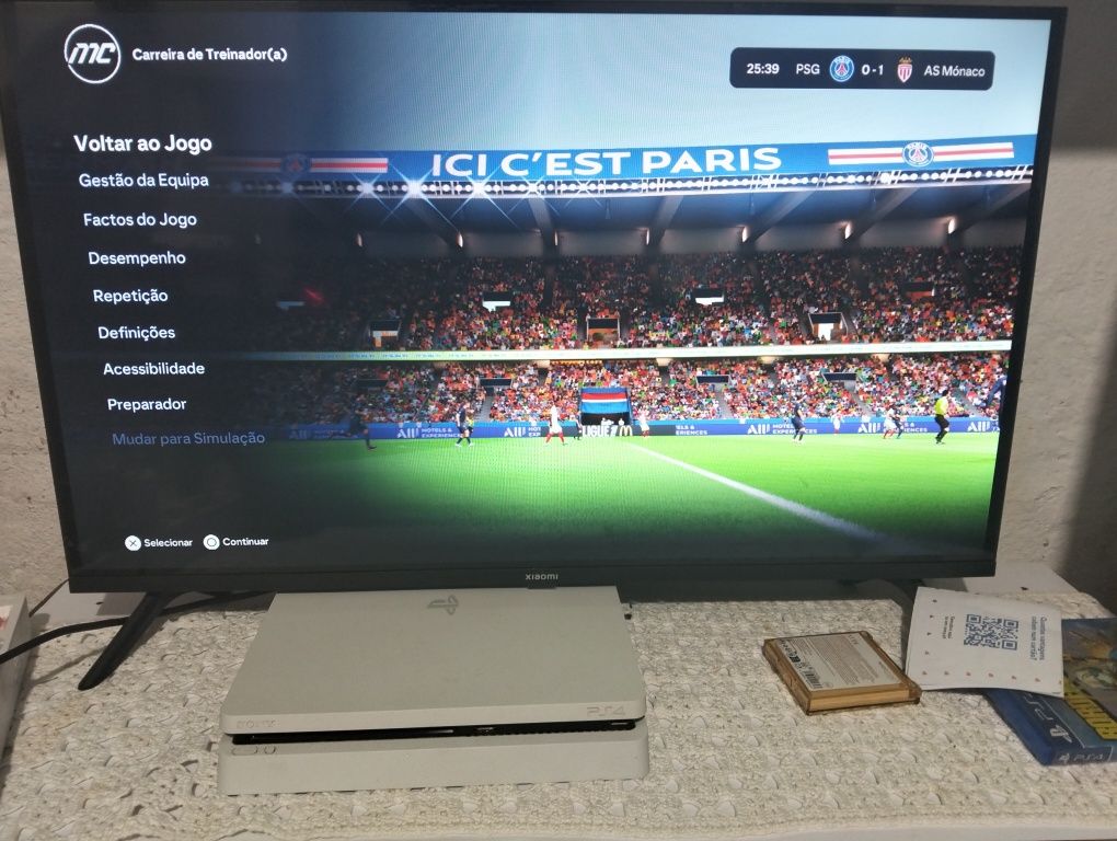 PS4 500GB branca