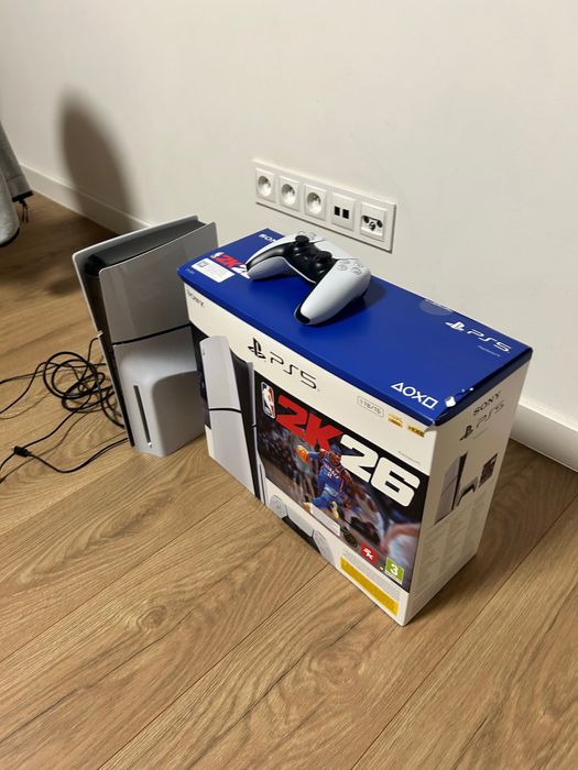 PlayStation 5 miesiąc używana