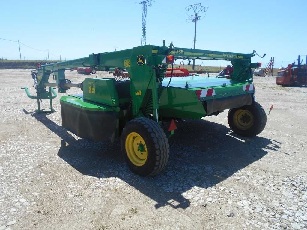 Gadanheira John Deere 1365