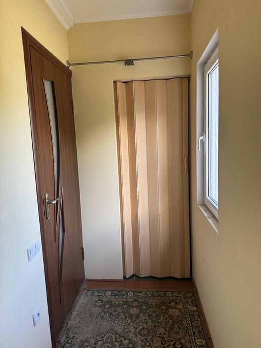 1-кінматна, в особняку, вул. Довгопільська (р-н ближня Роша)