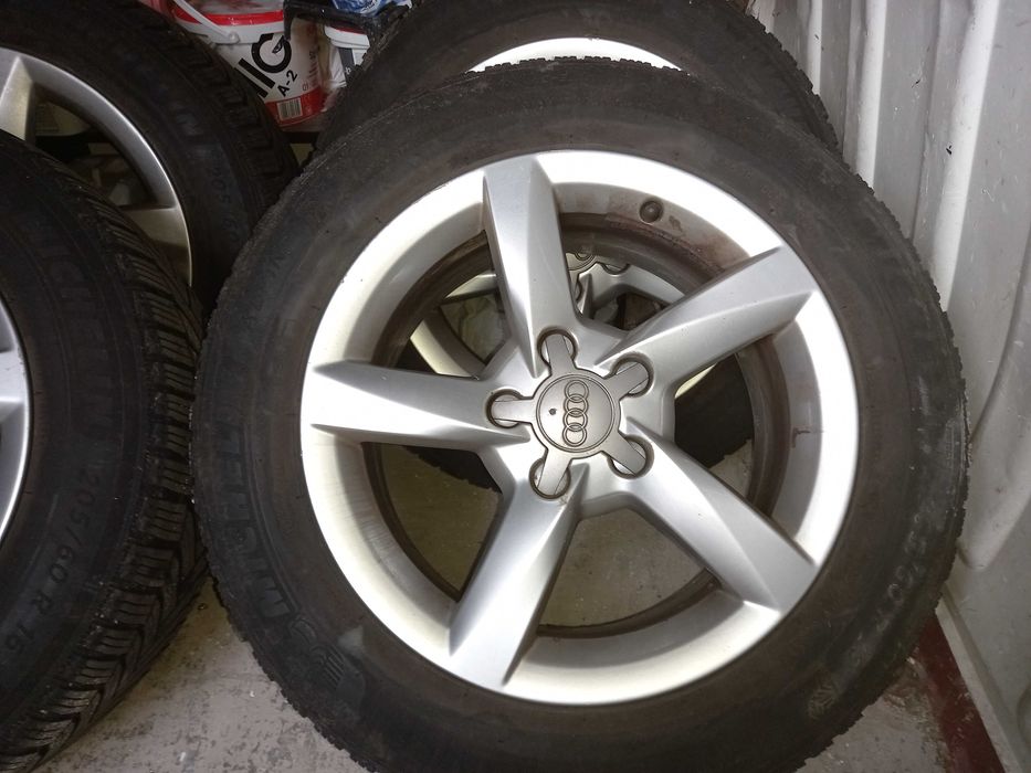 kola zimowe- alufelgi audi A4 b7 2015 r.